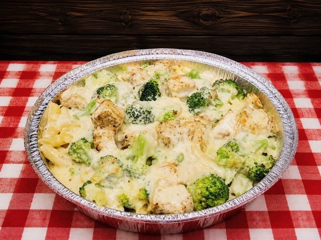 Grilled Chicken Broccoli (Alfredo) (Ziti).