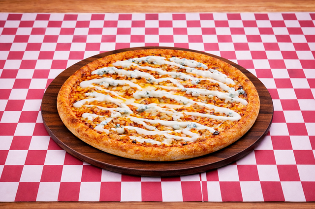 Small  Buffalo Grilled Chicken Bomb Pizza 10(Greek Style).