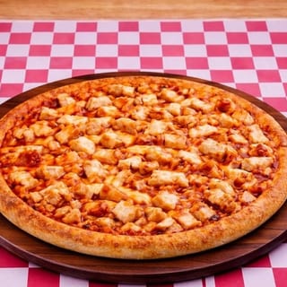 Large Buffalo Grilled Chicken Pizza 14 (Greek Style)