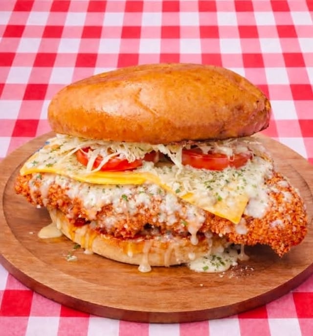 Crispy Chicken Parm Burger.