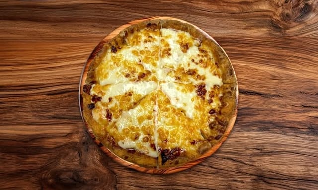 Large Steak Cheese Pizza 14 (Greek Style).